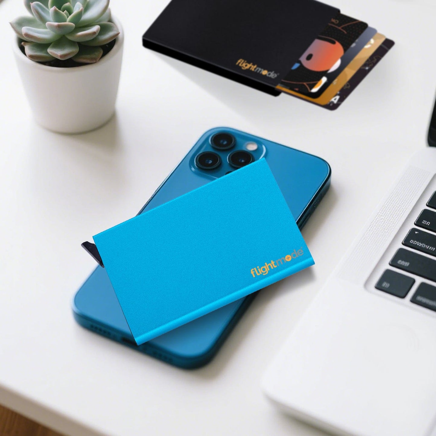 Flightmode Aluminium RFID Blocking Pop-up Card Holder