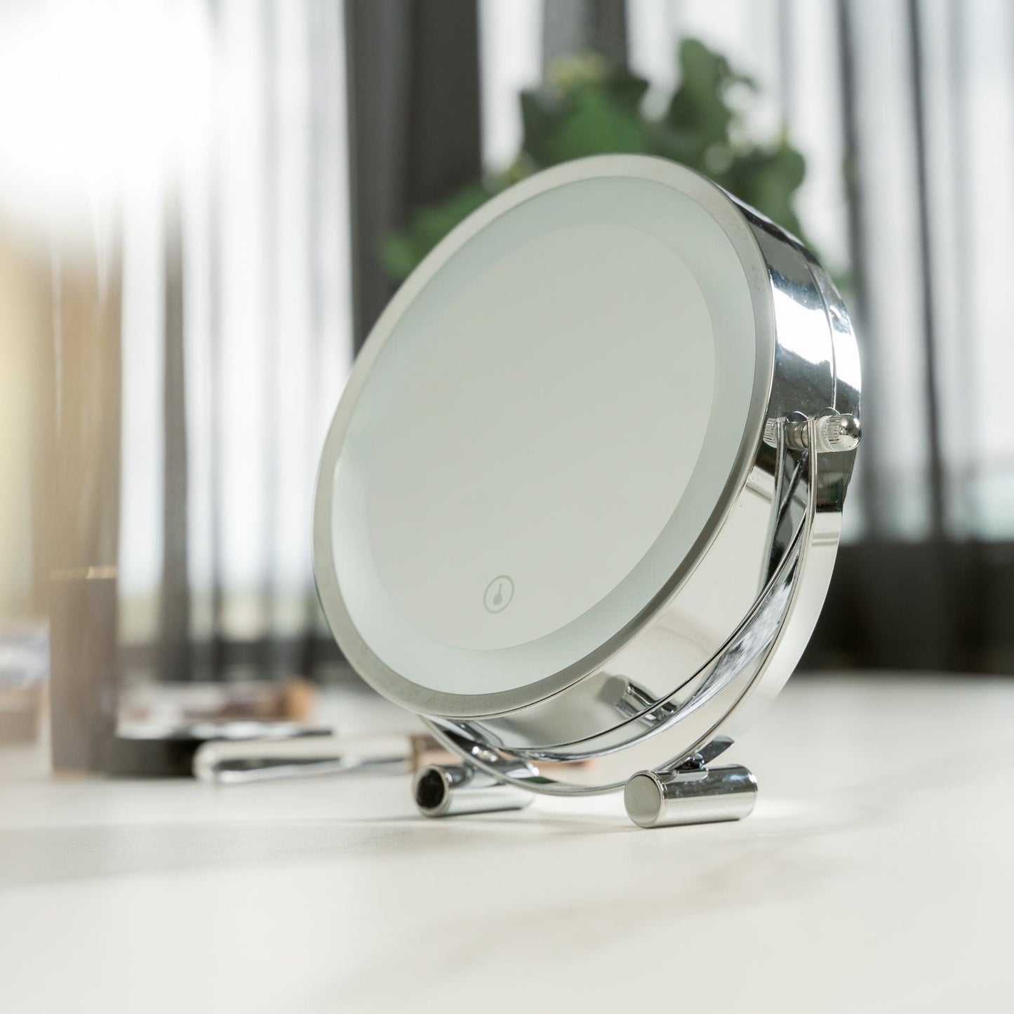 Clevinger Mirrors Clevinger San Marino 3x Magnifiying LED Illuminated Makeup Beauty Mirror