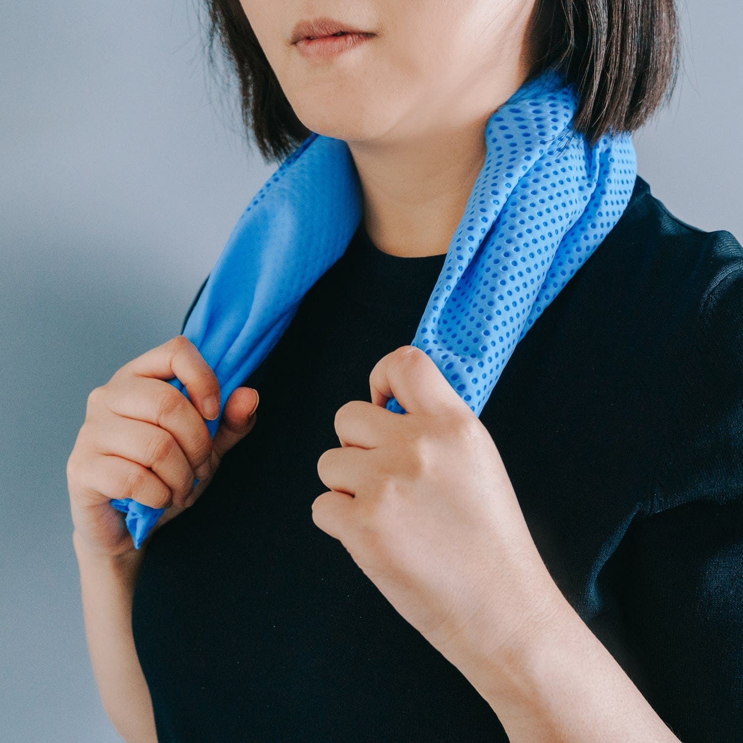 Living Today Beach and Summer 2 Pcs Washable Reusable Ice Cooling Towel Outdoor Sport Jogging Cycling Gym Cloth