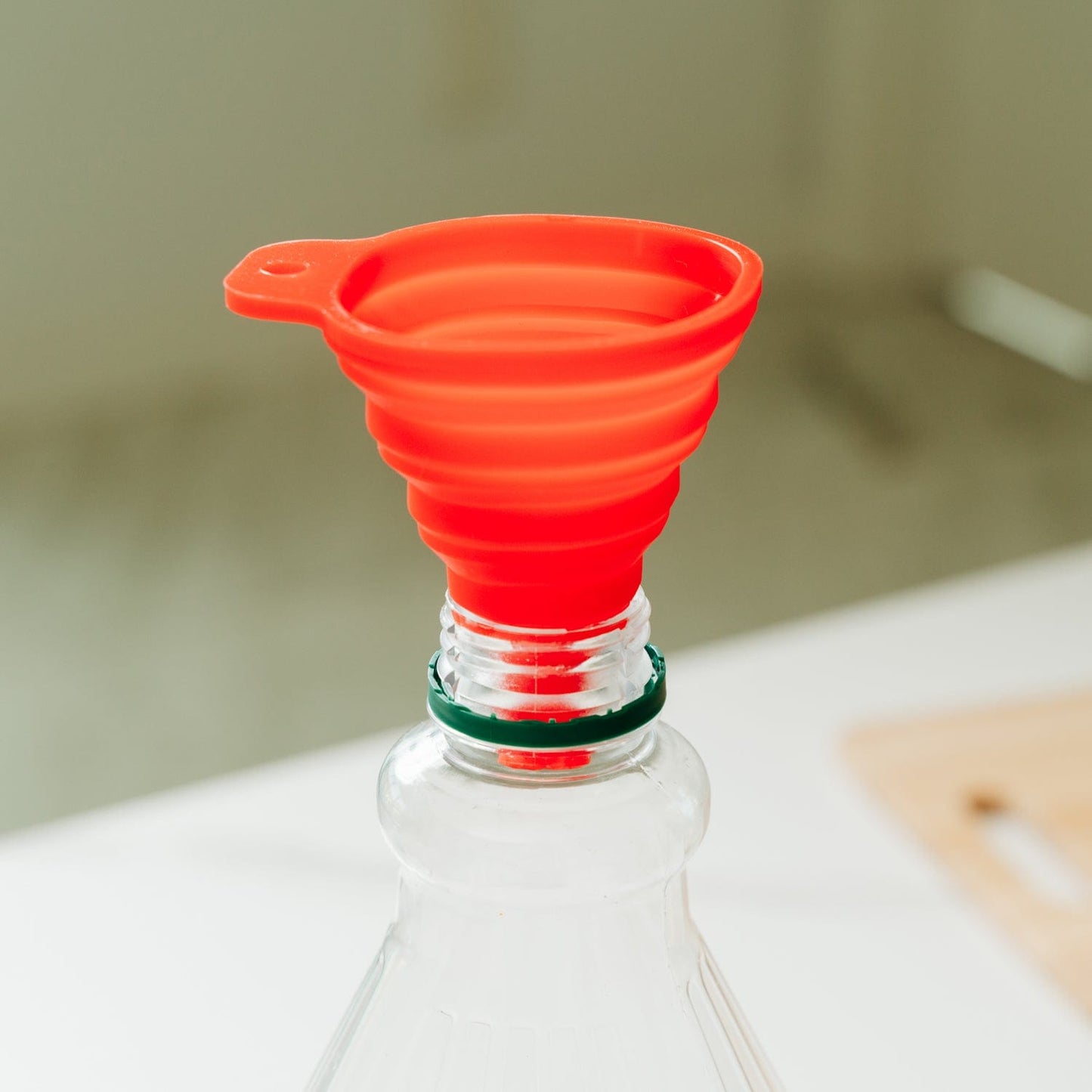 COOK EASY Silicone Ari Fryer LIner Cook Easy Collapsible Silicone Funnel