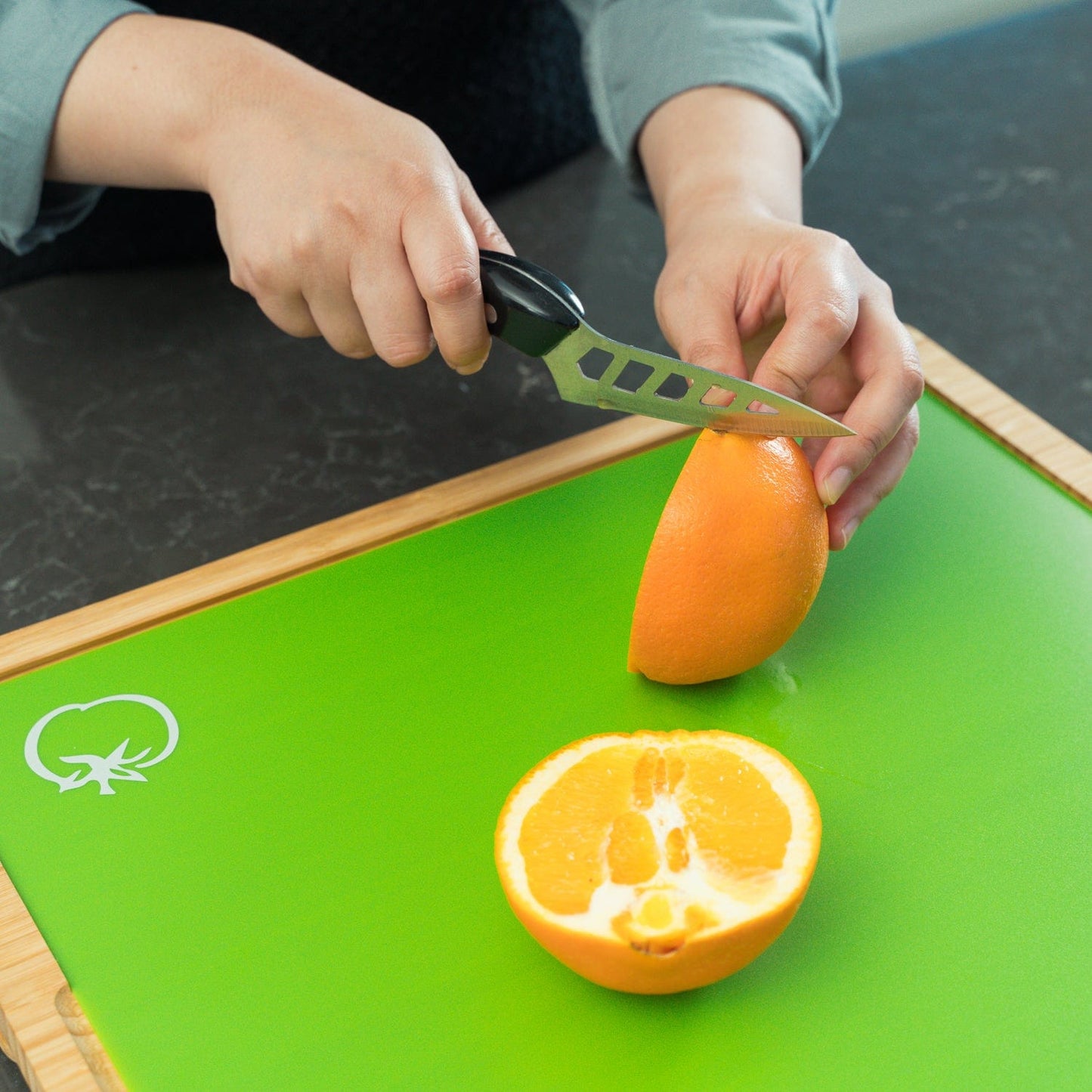 Living Today chopping board Bamboo Chopping Board with set of 5 Color-Coded Flexible Cutting Mats
