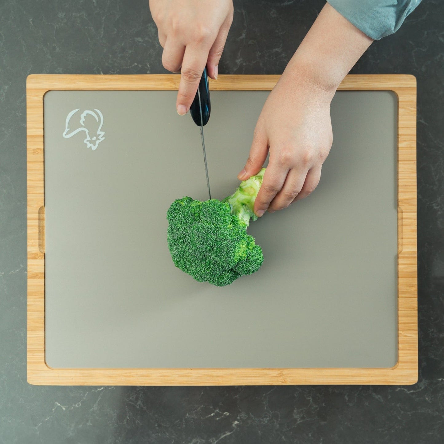 Living Today chopping board Bamboo Chopping Board with set of 5 Color-Coded Flexible Cutting Mats