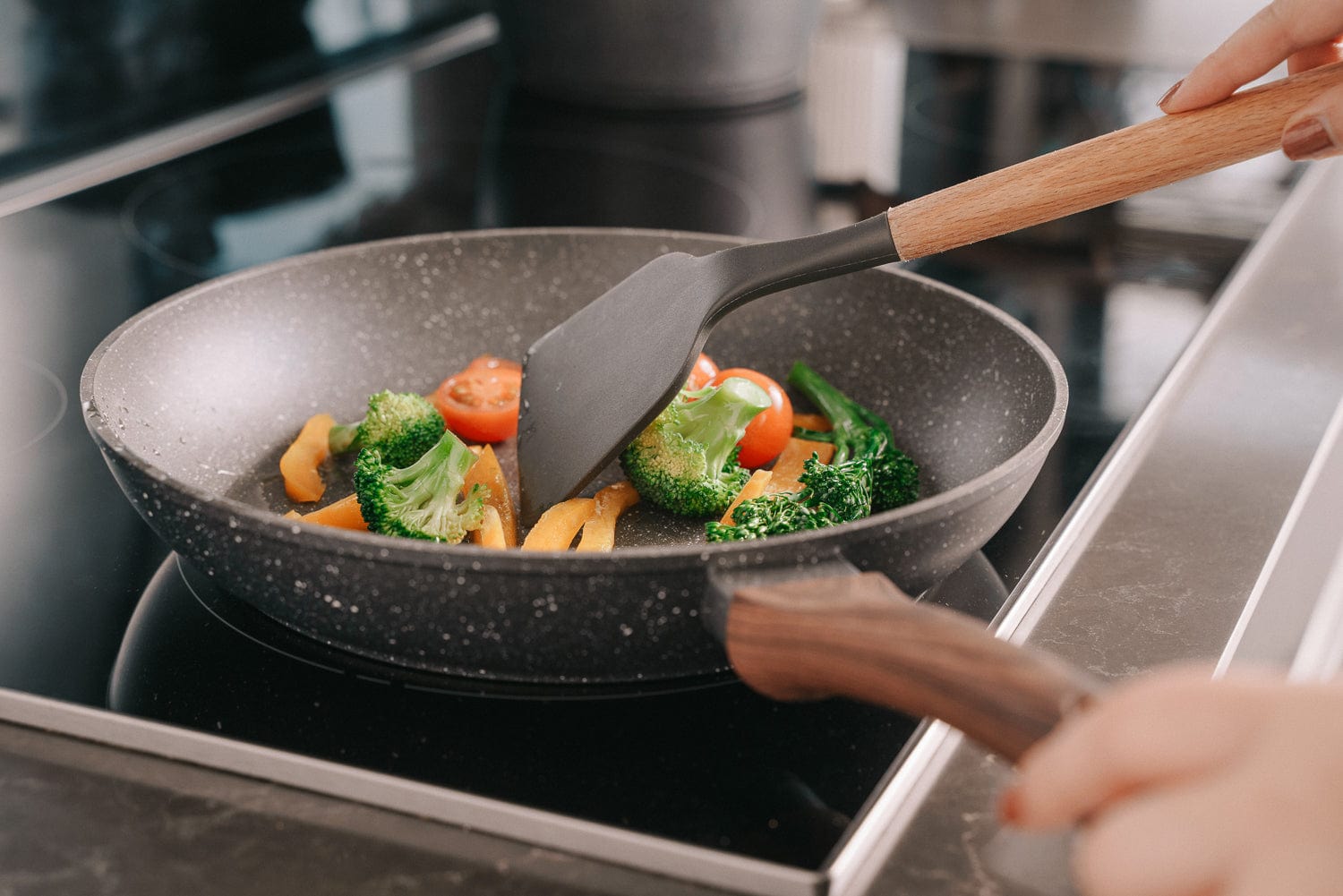 Clevinger Kitchen Clevinger 5 Piece Non-Stick Cookware Set