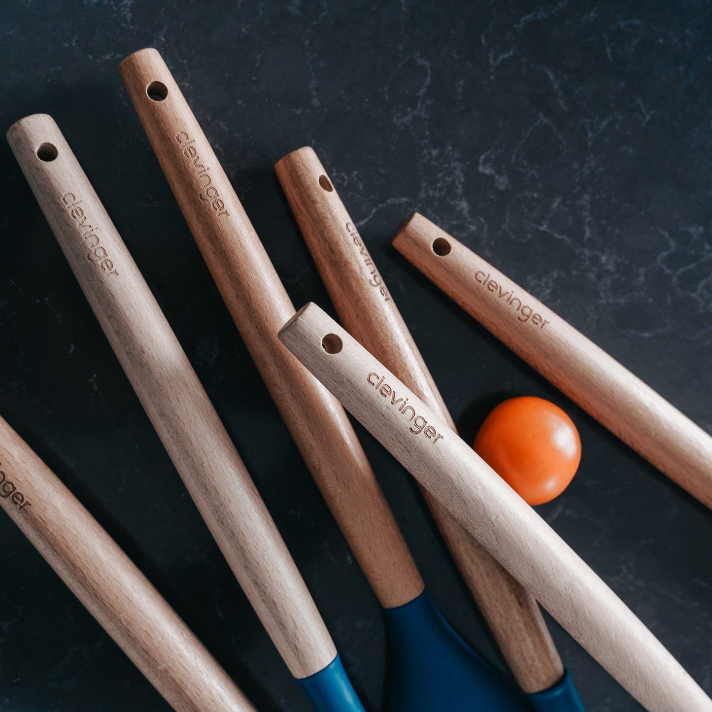 Clevinger 2pcs Beechwood & silicone slotted spoon navy