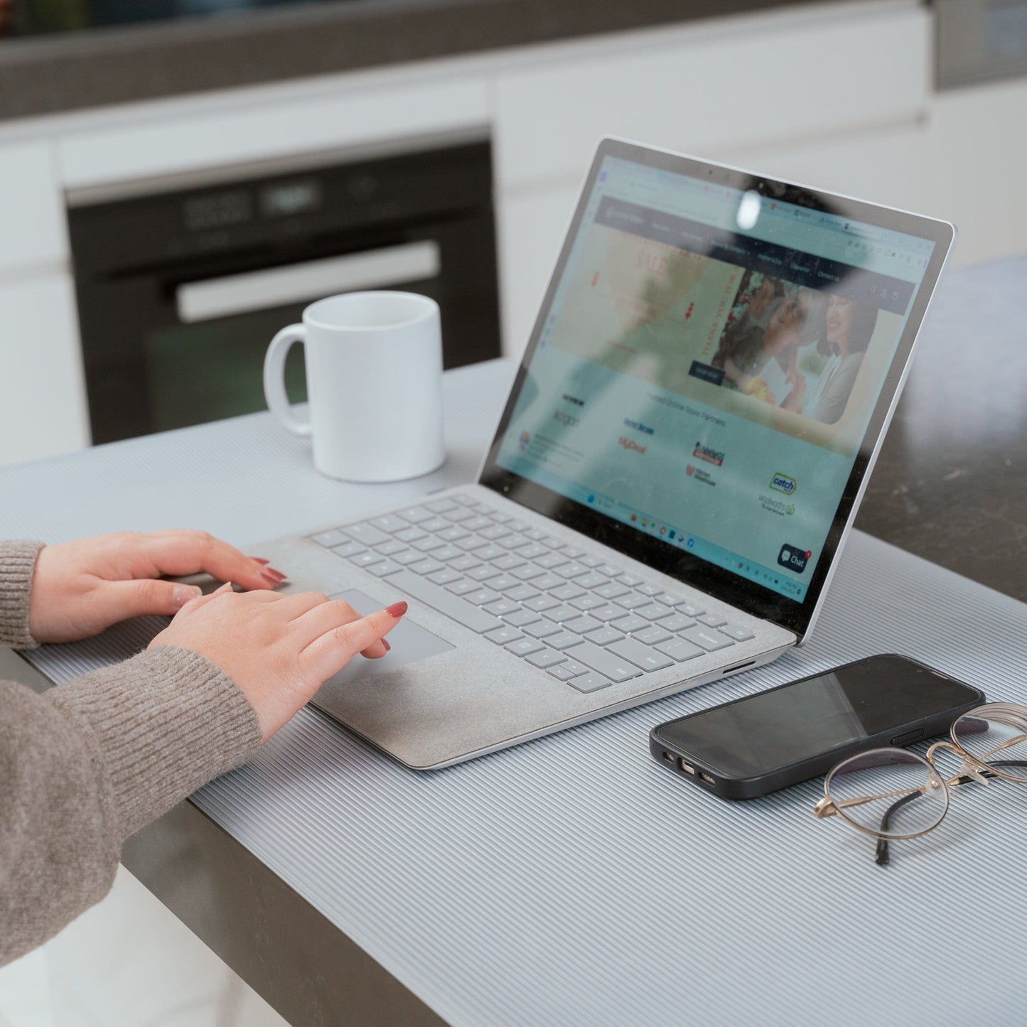 Living Today Homewares Kitchen Placemat Drawer Liner Cabinet Mat Non Slip EVA Plastic Grip Waterproof 45x150cm