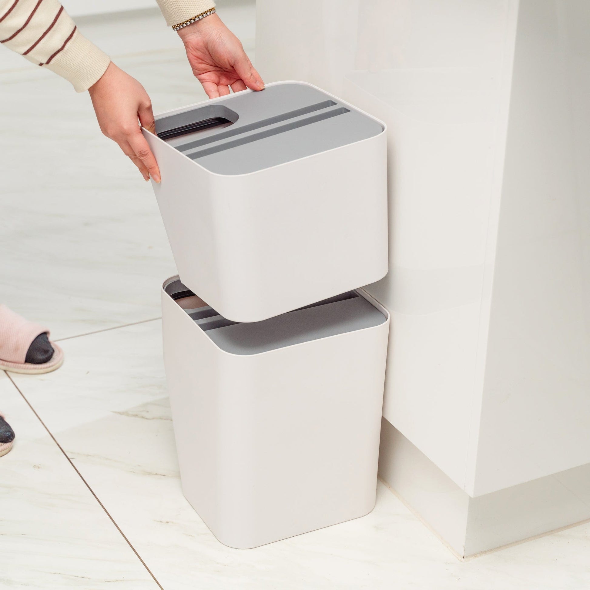 Living Today kitchenware 2 Pcs 12L+18L Stackable Plastic Kitchen Trash Bin Household Classification Storage Box