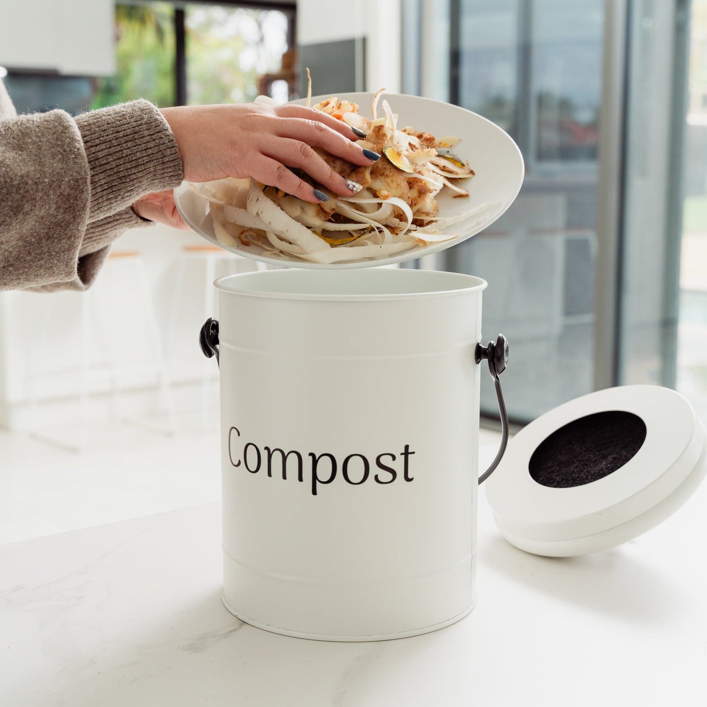 Living Today Kitchen 5L Kitchen Bench Compost Bin with 6 Replacement Activated Carbon Filters
