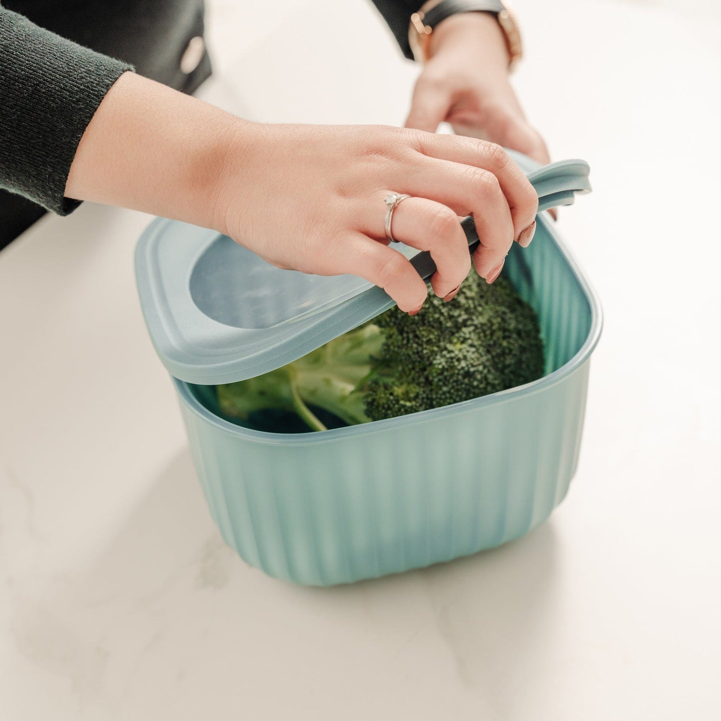 COOK EASY Square Nested Food Storage Set Cook Easy 4PC Square Nested Food Storage Set