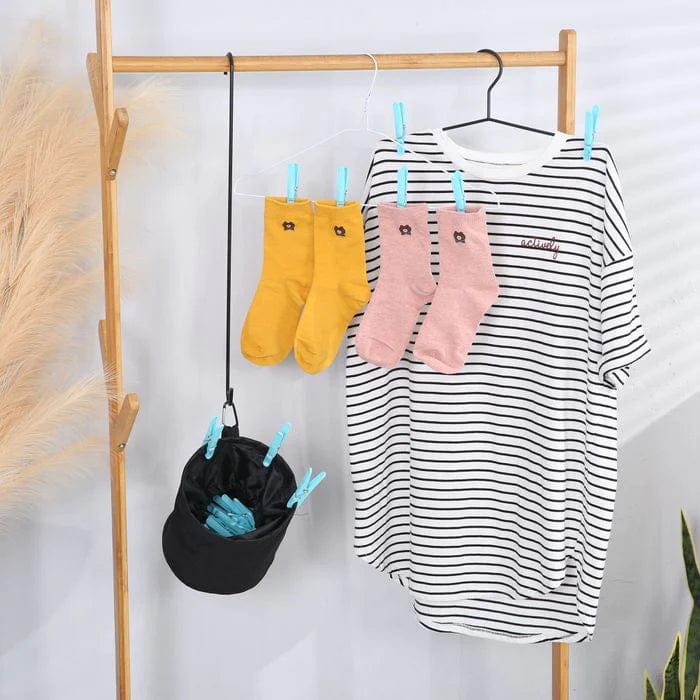 Living Today Peg Bag with Carabineer and 50 Pegs set