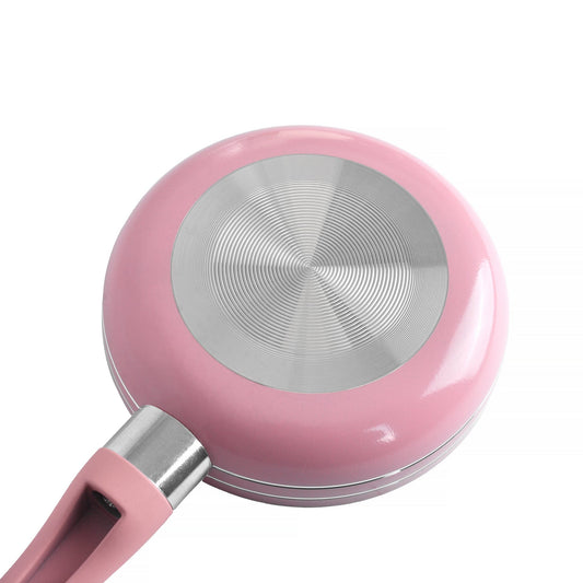 The Mini Pan That Outperforms Your Regular Skillets