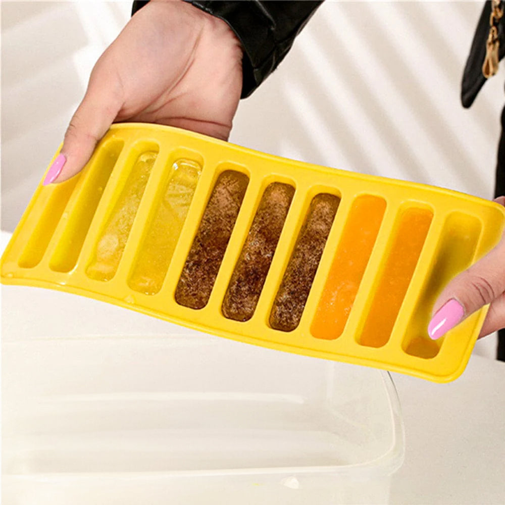 Keep Your Drinks Perfectly Chilled with the Silicone Easy Pop Ice Cube Trays