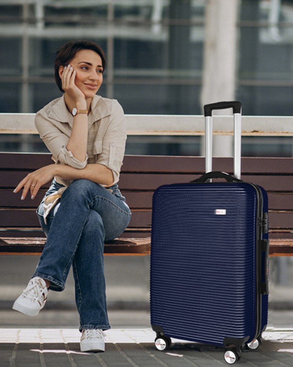 Flightmode 20" Digital Weighing Scale and USB Charging Port Lightweight Carry-on Luggage Suitcase Blue