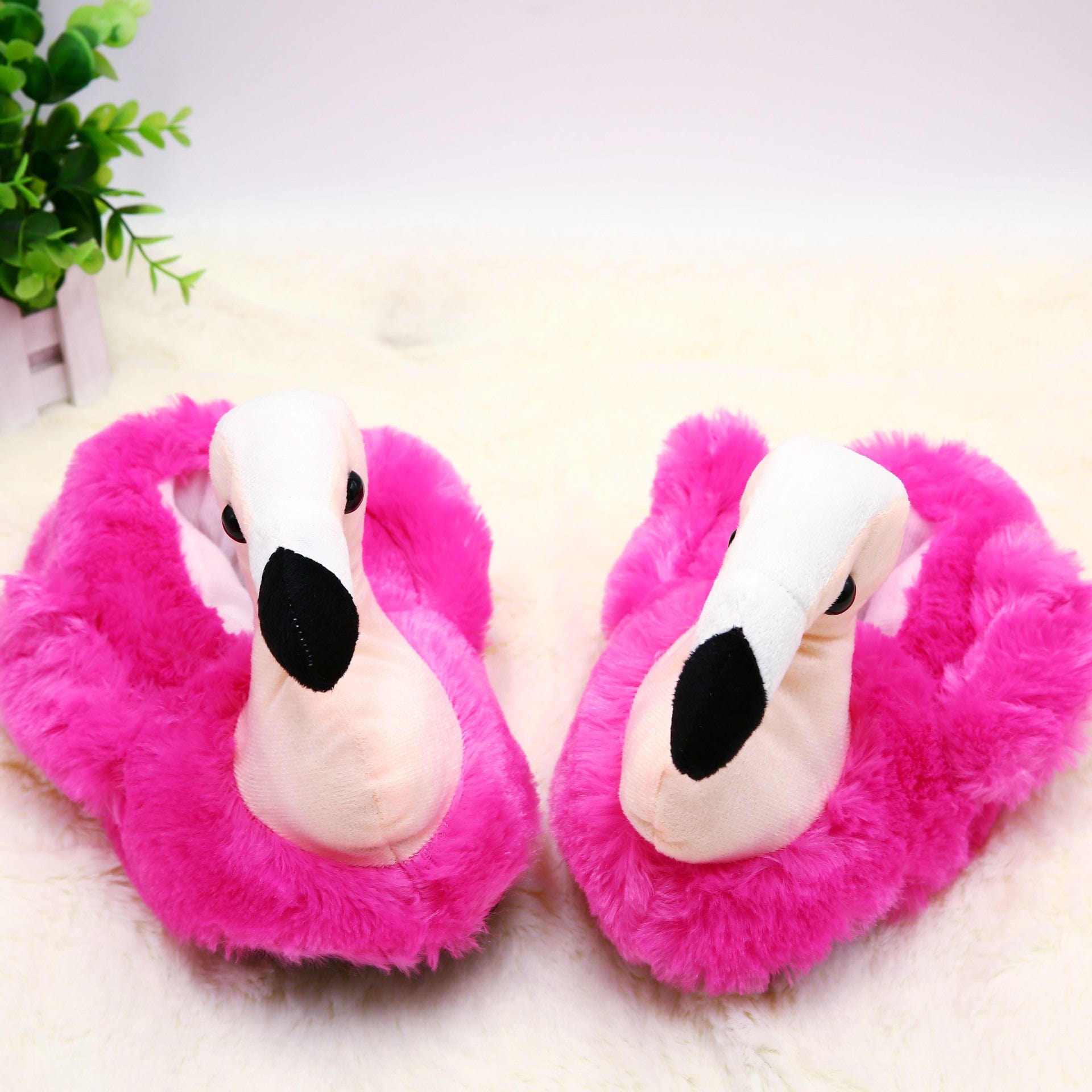 Living Today Fluffy Flamingo Slippers for Kids Size Medium 32/33 EUR