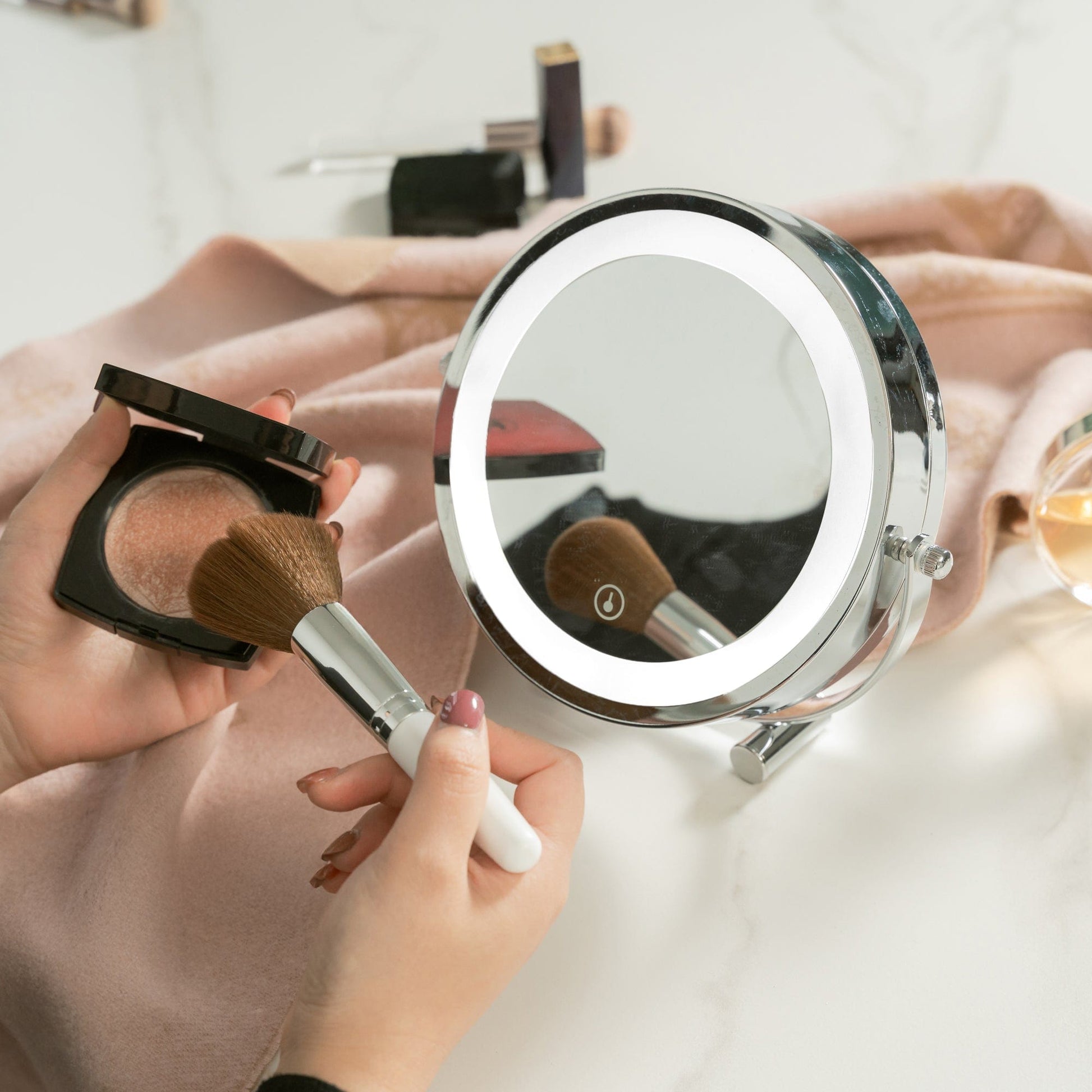 Clevinger Mirrors Clevinger San Marino 3x Magnifiying LED Illuminated Makeup Mirror
