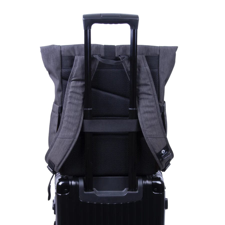 Day hotsell tripper backpack