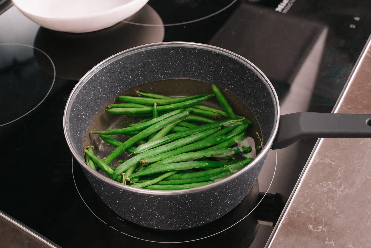 Clevinger Kitchen 8 Pcs Clevinger Non-Stick Cookware Set