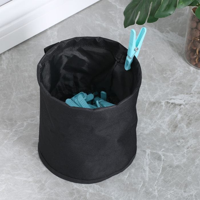 Living Today Peg Bag with Carabineer and 50 Pegs set